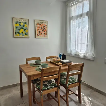 Διαμέρισμα O Trebello