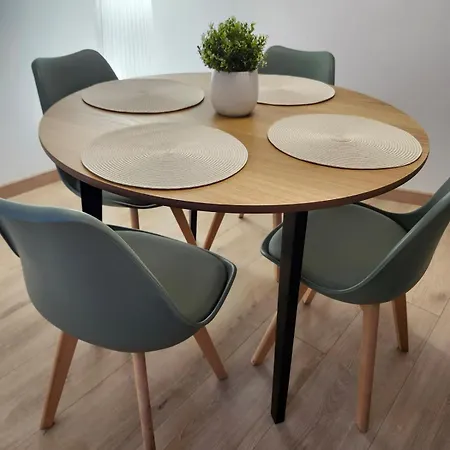 O Trebello * La Corogne